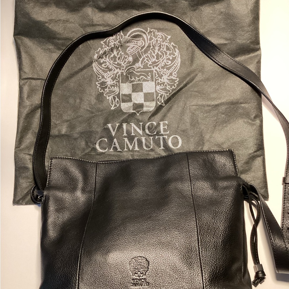 VinceCamuto🆕leather crossbody shoulder bag,snap close,zip&open pockets,adj strap - Picture 15 of 16